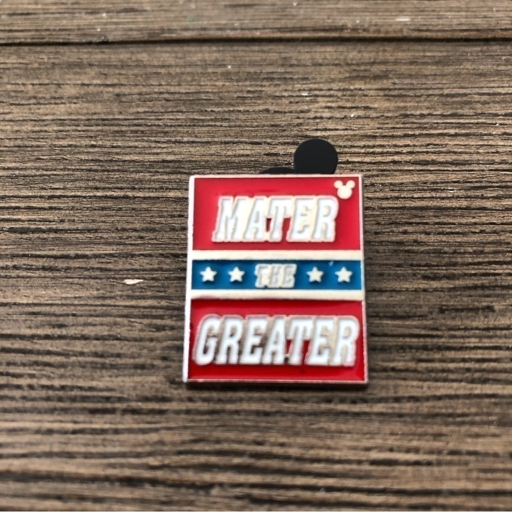 Disney Official Trading Pin: Hidden Mickey: Cars "Mater the Greater"